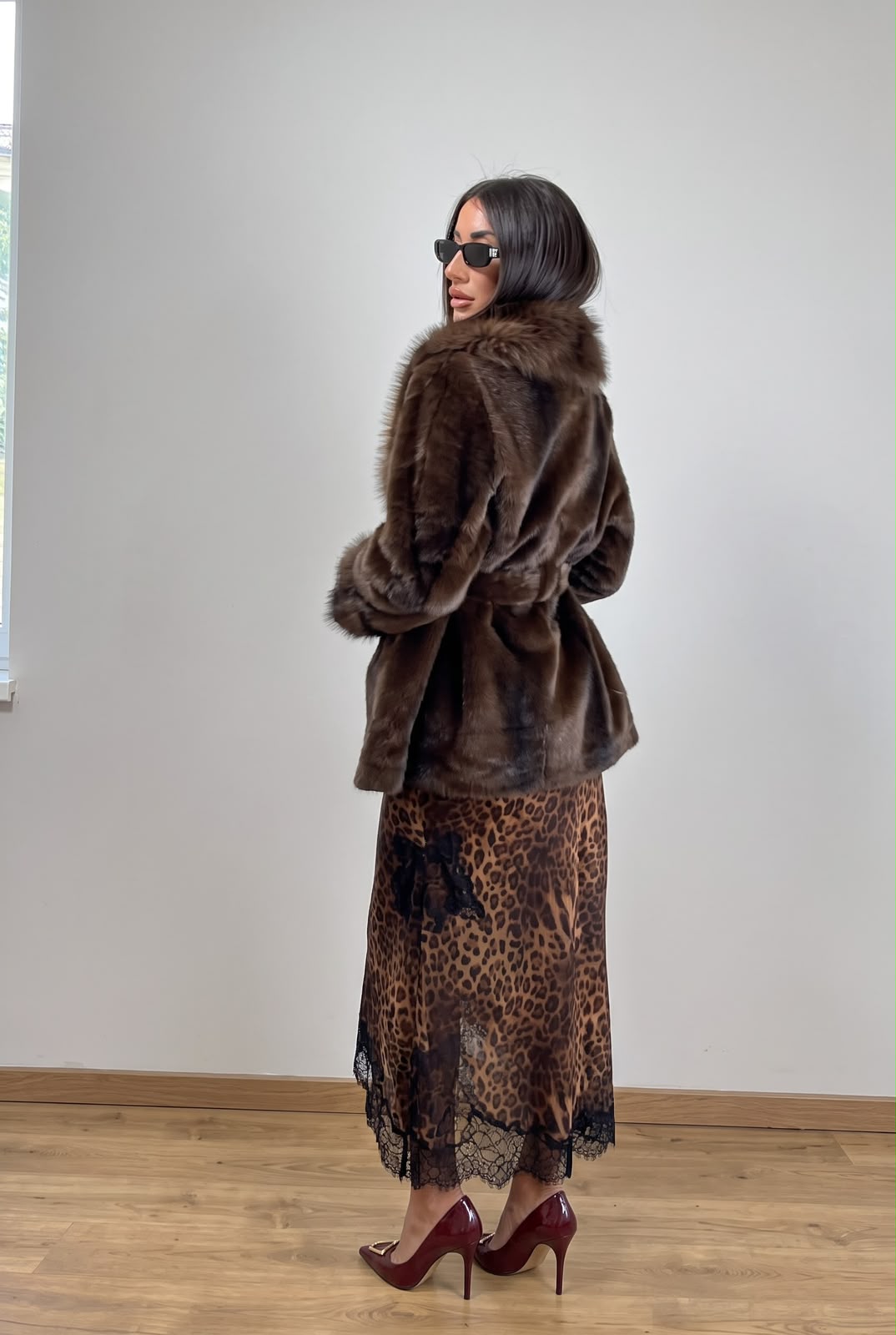 🔥Last Day 50% OFF - Henna Women's Belted Faux Fur Coat