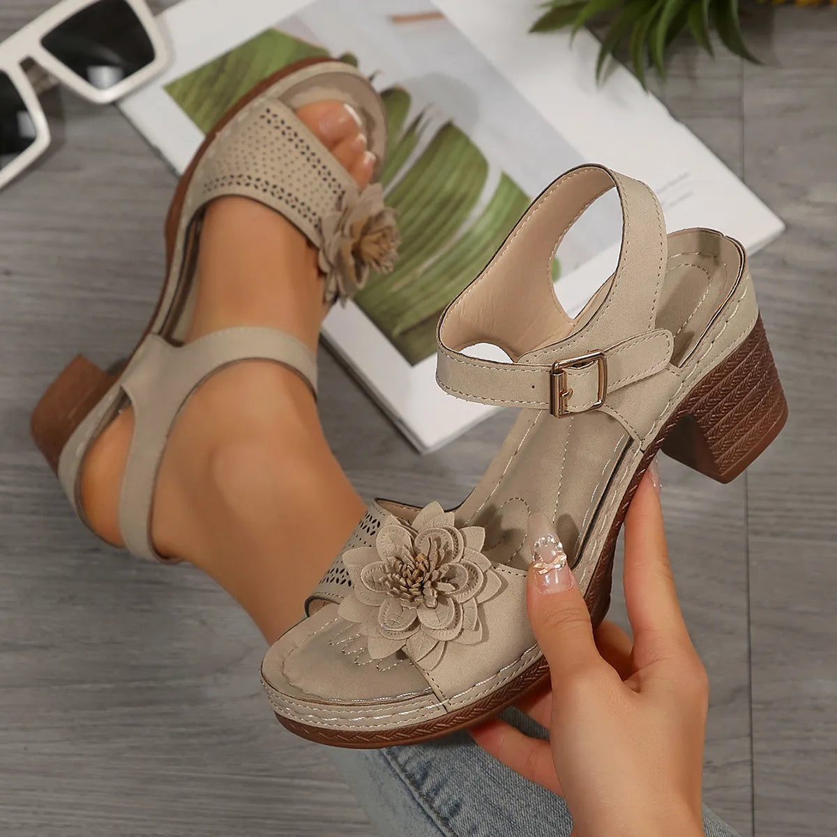 Recommended High Heel Flower Sandals ( BUY 2 FREE SHIPPING )